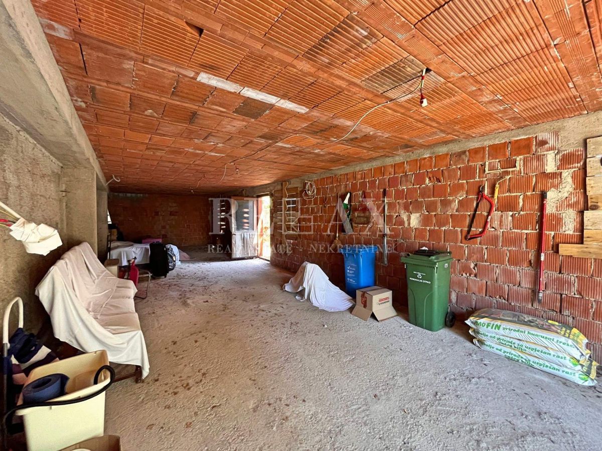 Segna, St. Juraj - Casa con ampio giardino