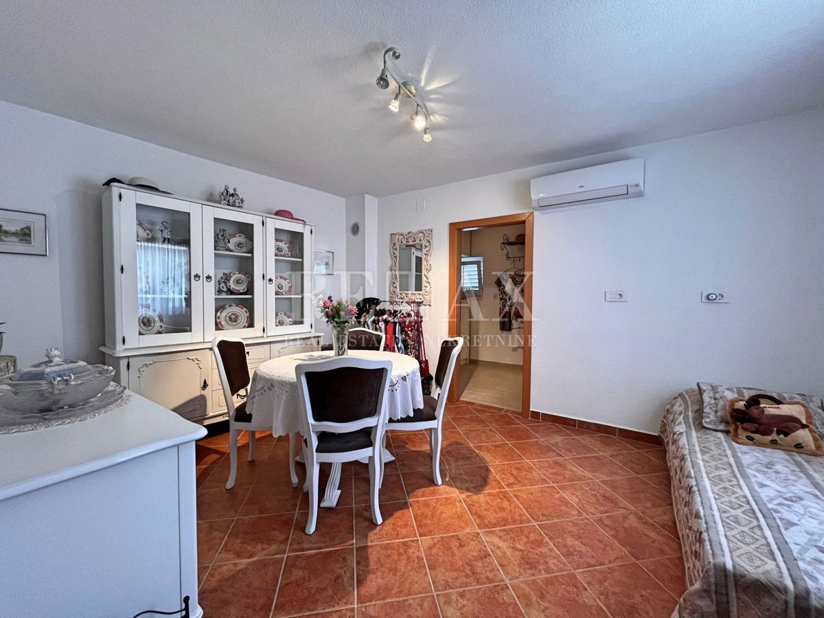 Segna, St. Juraj - Casa con ampio giardino