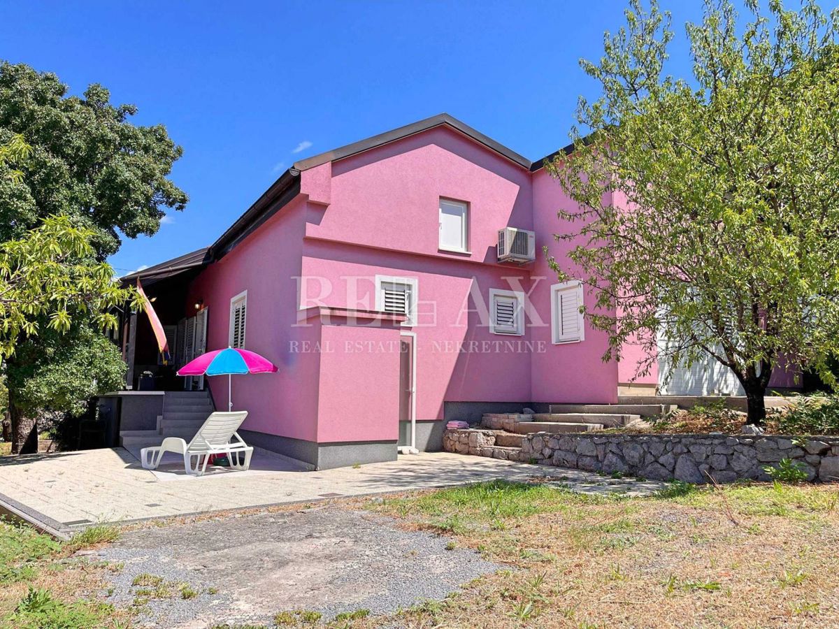 Segna, St. Juraj - Casa con ampio giardino