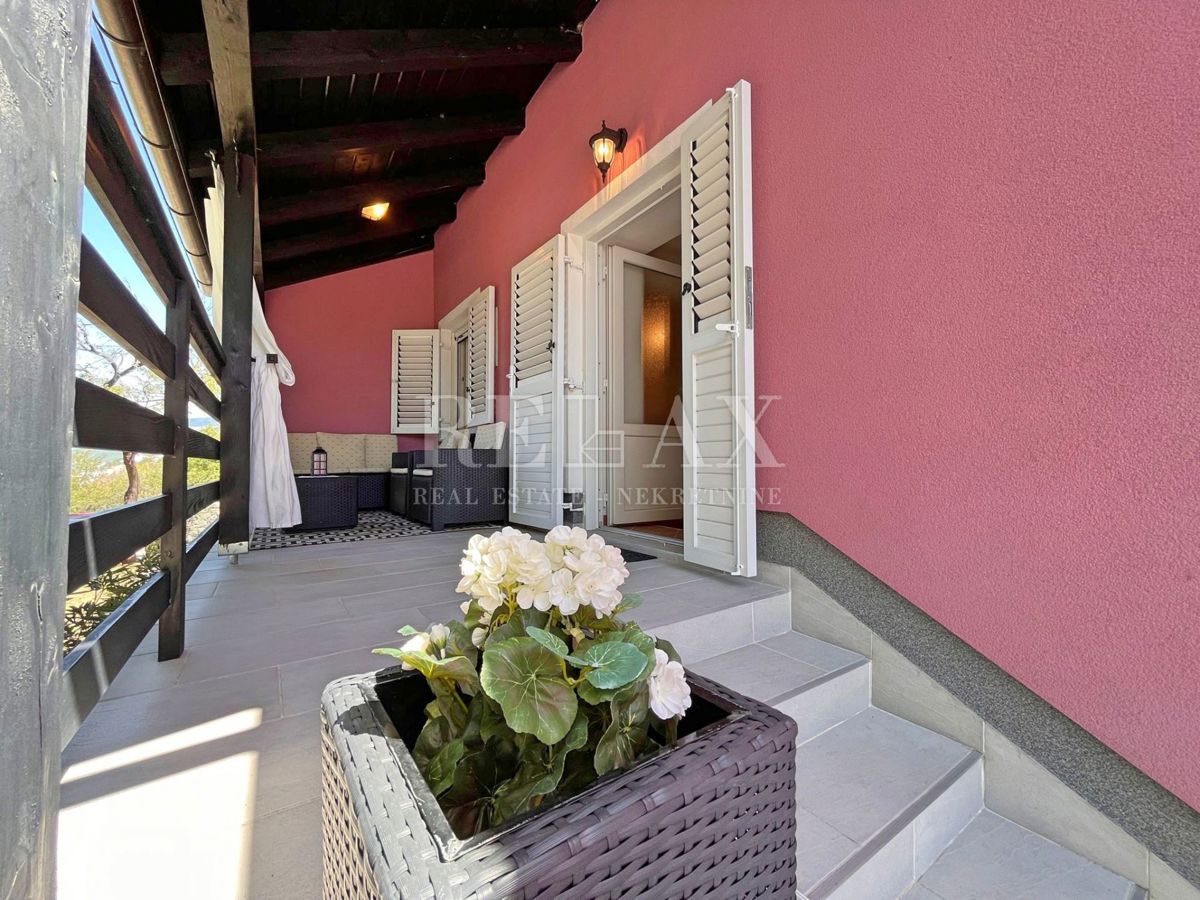 Segna, St. Juraj - Casa con ampio giardino