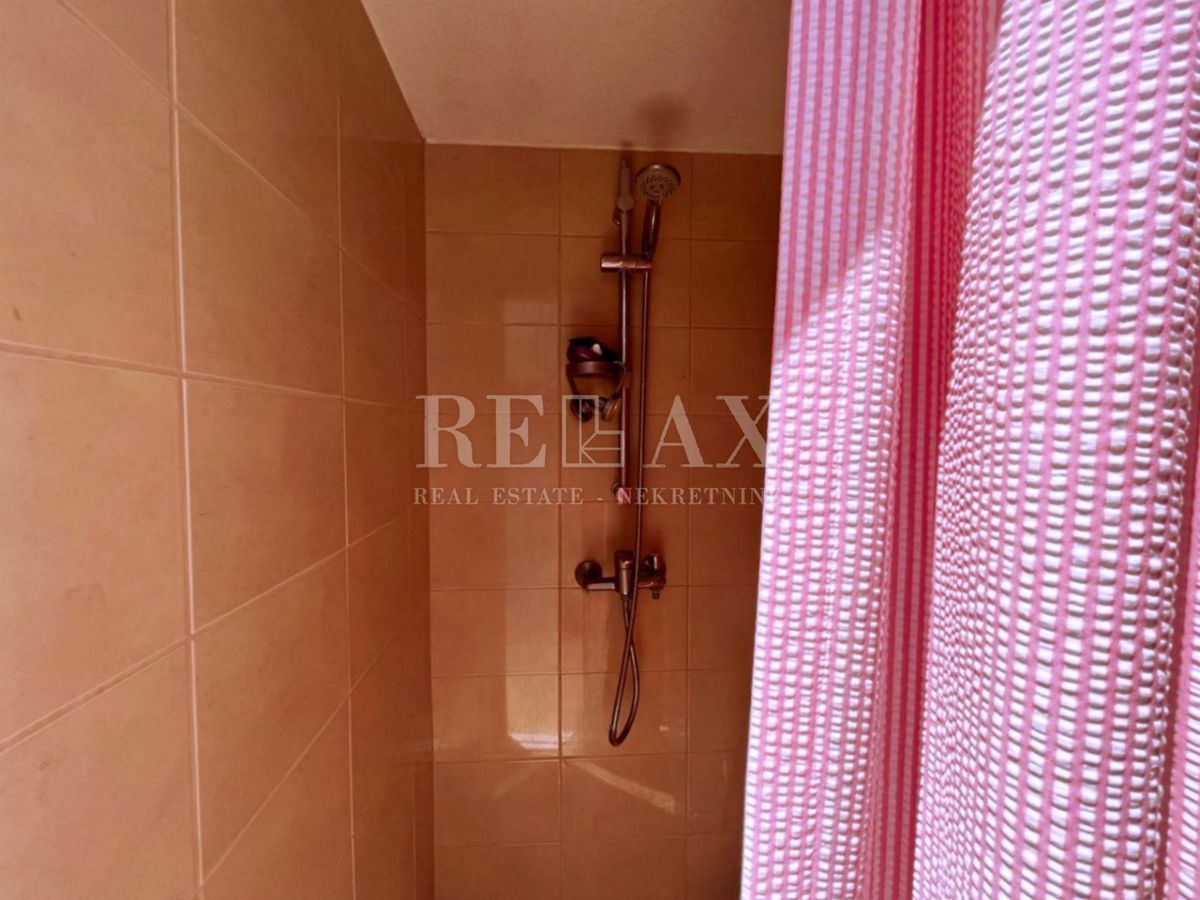 Segna, St. Juraj - Casa con ampio giardino