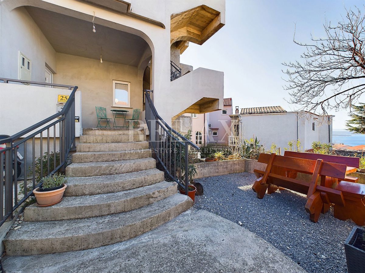 Crikvenica - spaziosa casa indipendente