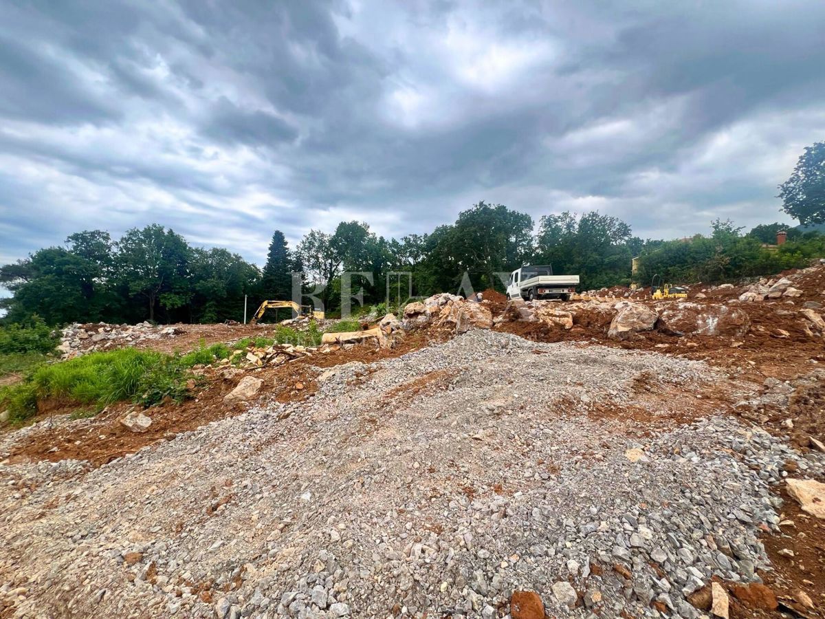 Oprić, Lovran - terreno edificabile, 633 m2