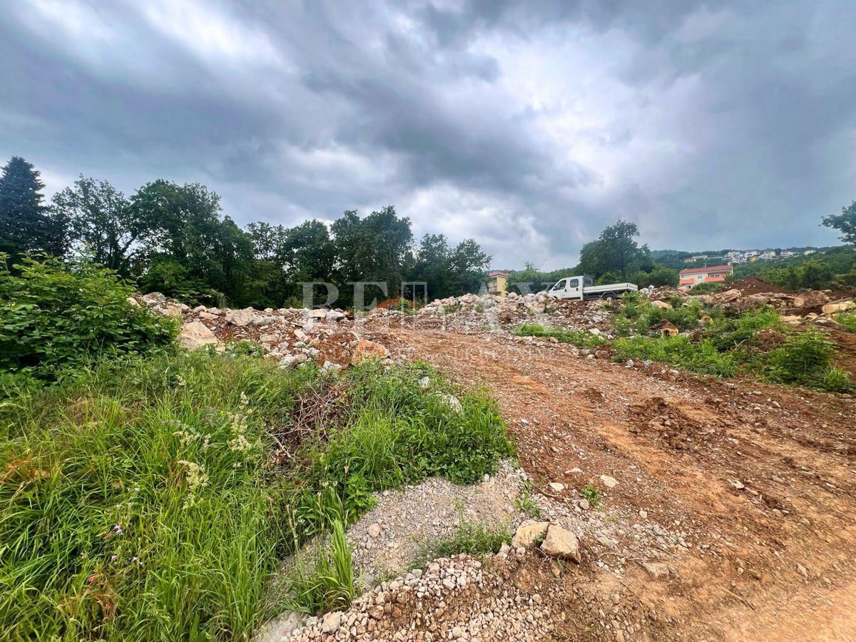 Oprić, Lovran - terreno edificabile, 633 m2