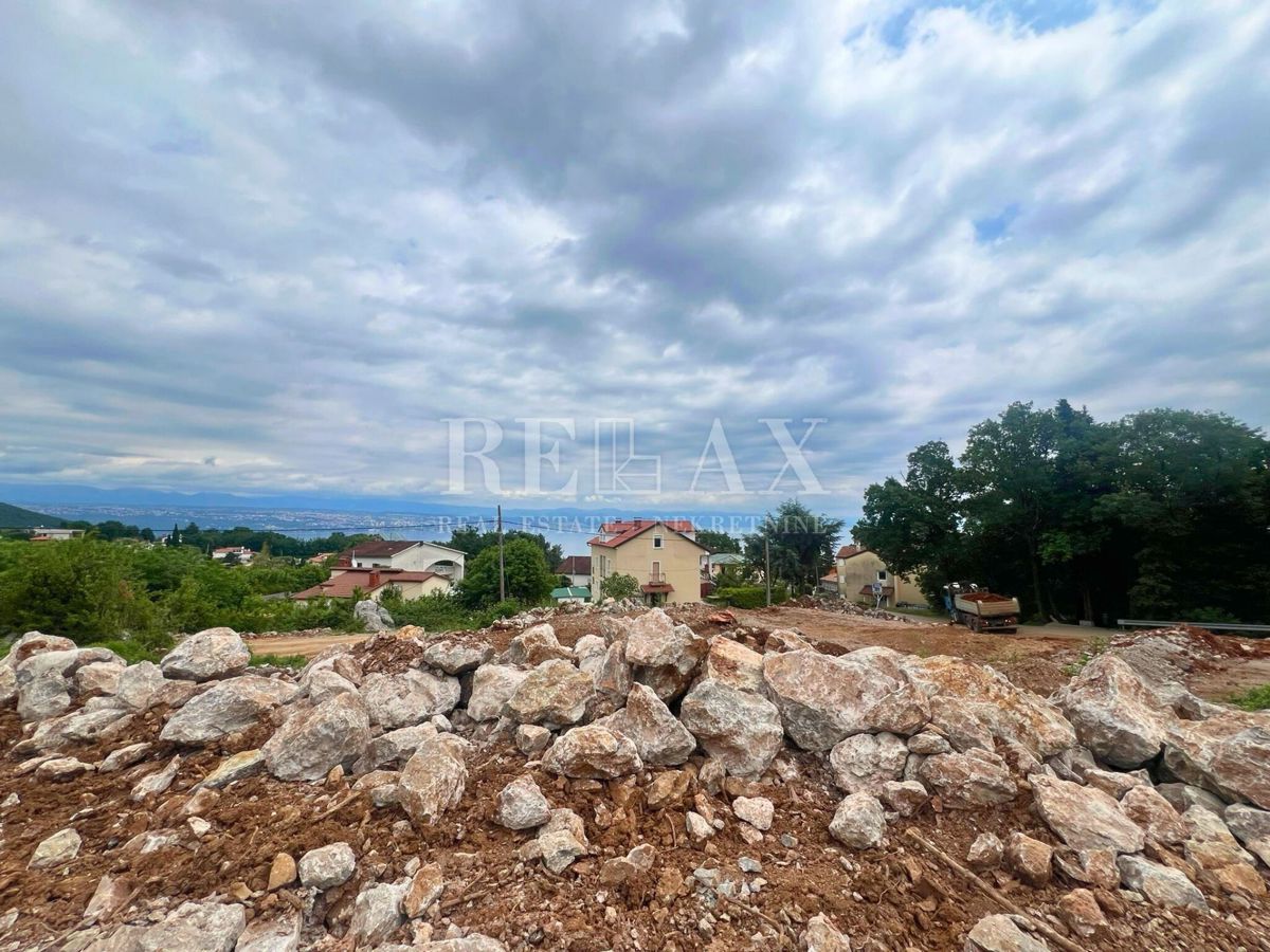 Oprić, Lovran - terreno edificabile, 633 m2