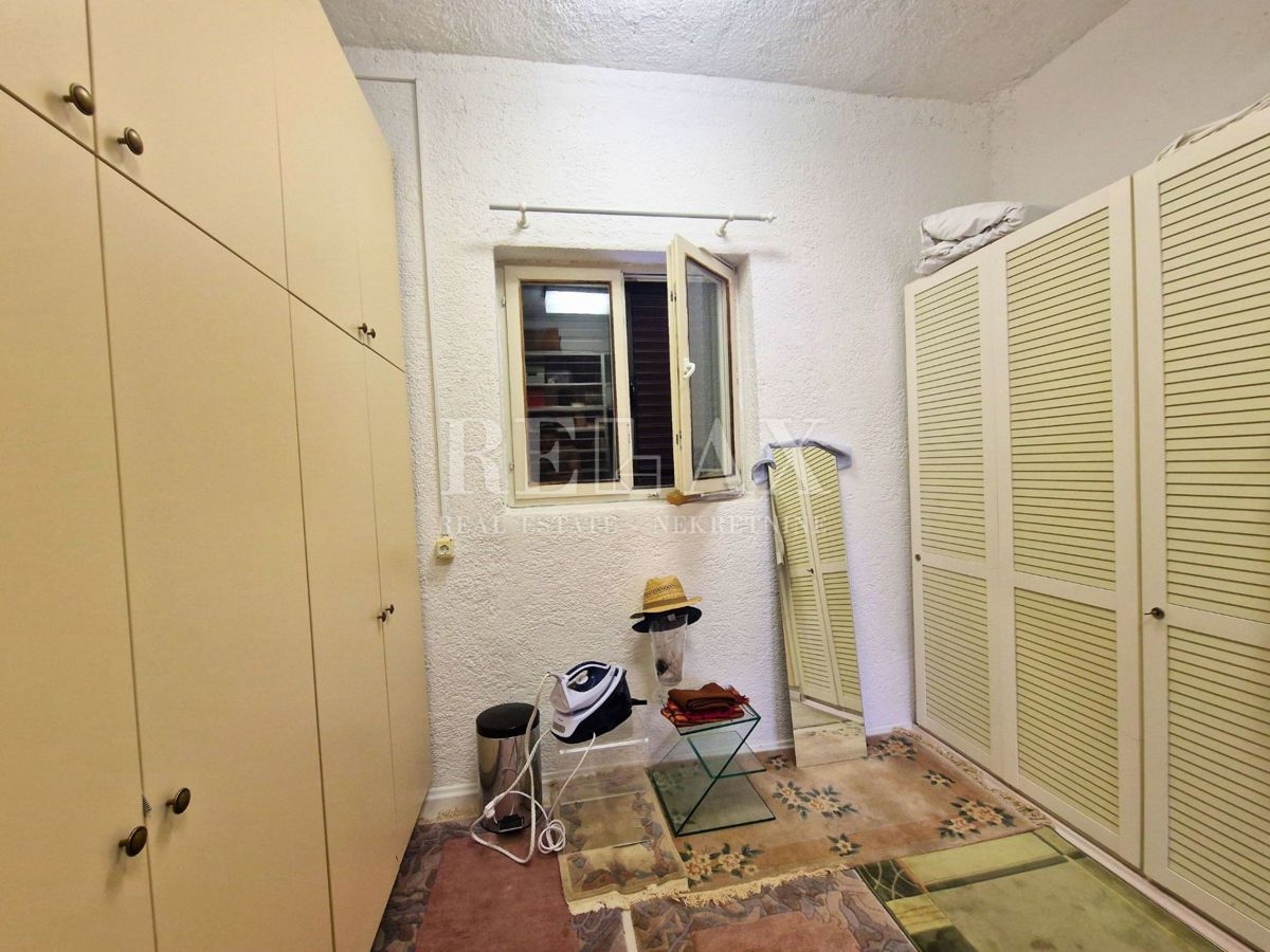 Kostrena - appartamento con un bellissimo giardino