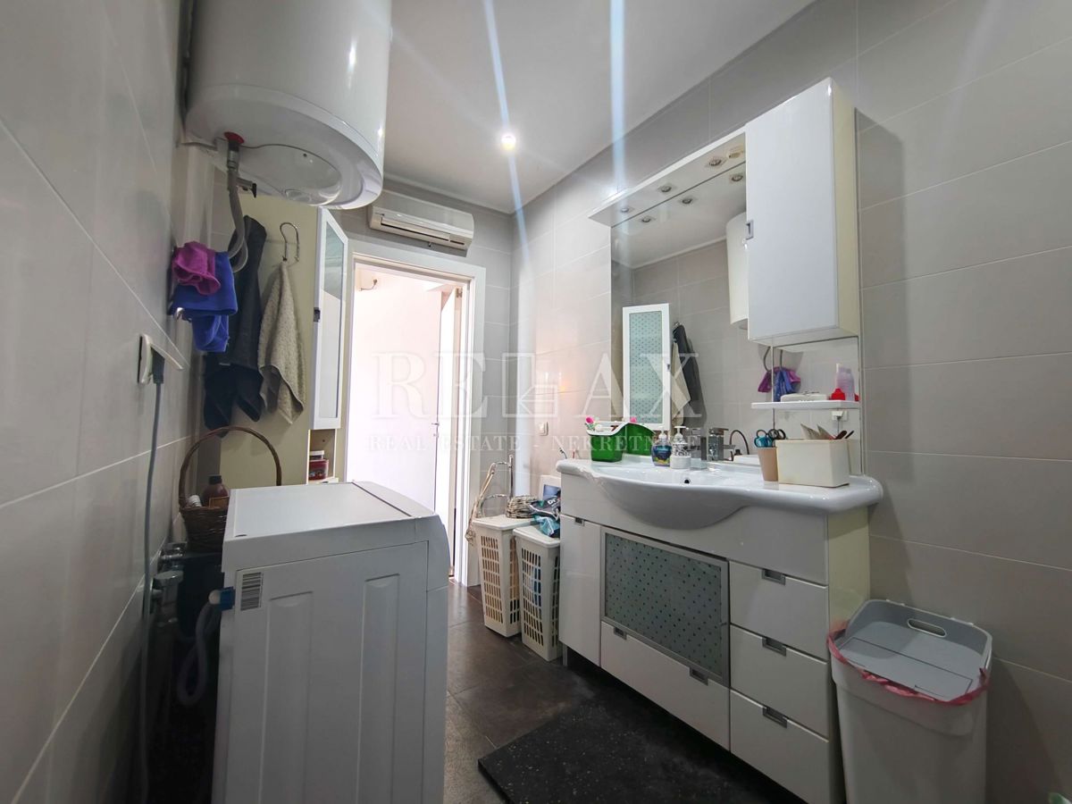 Bakar – Ampia Casa Vicino al Mare