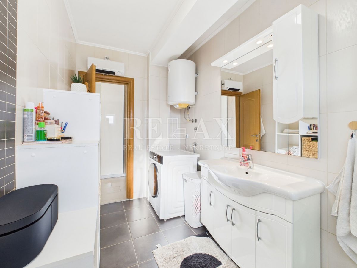 Crikvenica – Appartamento su due livelli, 104 m² con vista mare