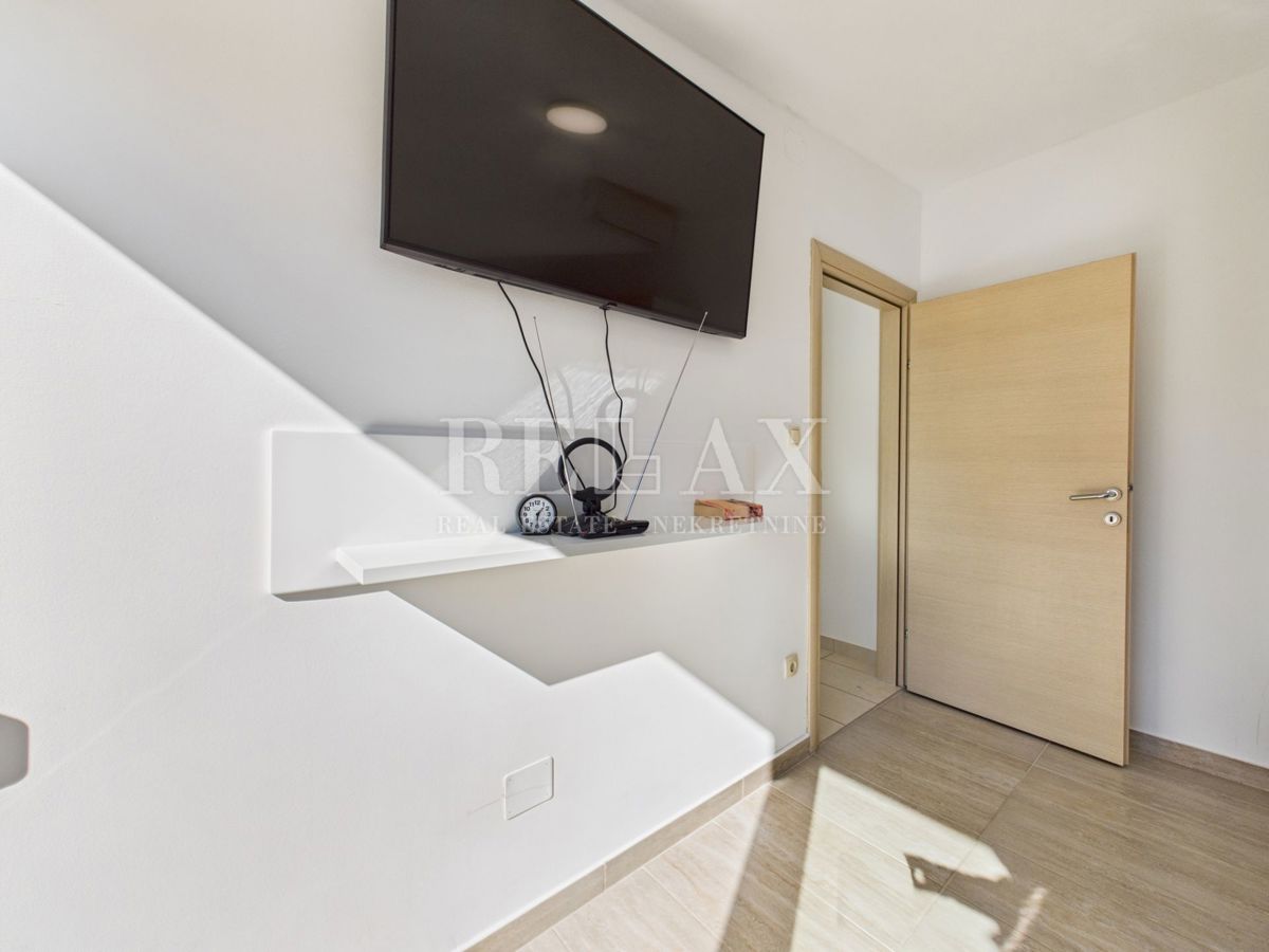 Crikvenica - appartamento in prima fila al mare