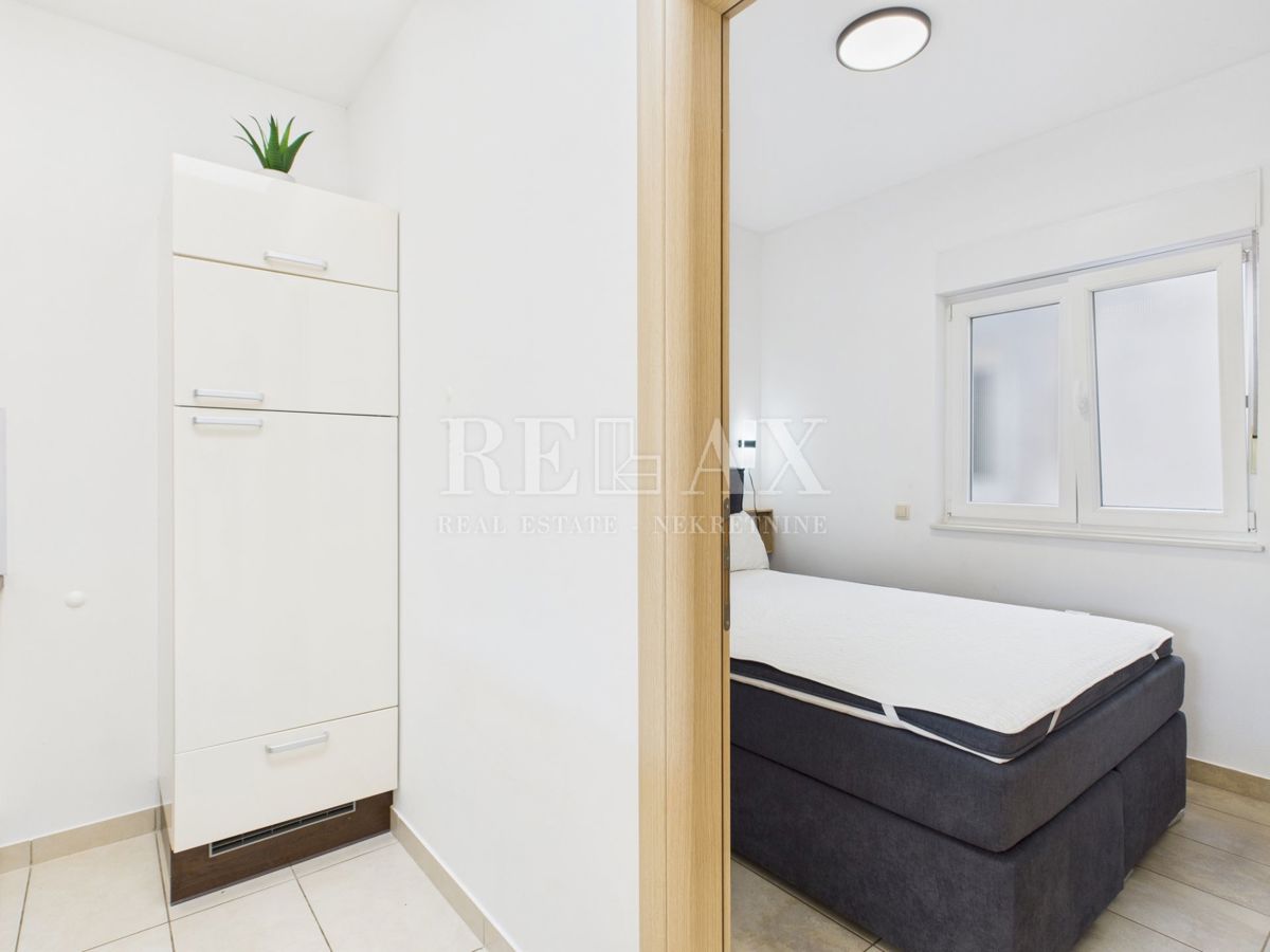 Crikvenica - appartamento in prima fila al mare