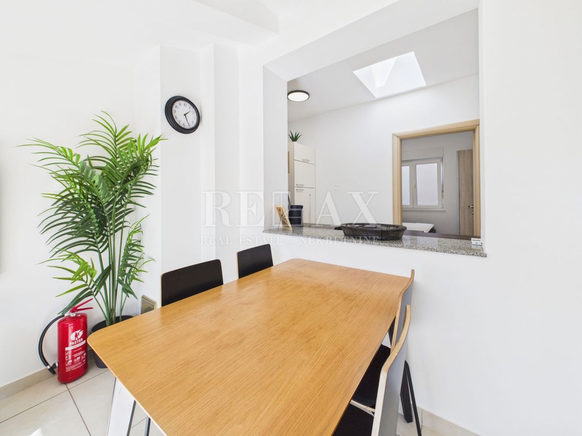 Crikvenica - appartamento in prima fila al mare