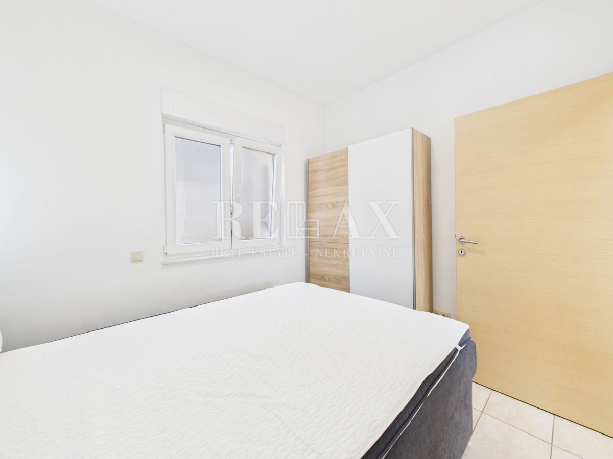 Crikvenica - appartamento in prima fila al mare