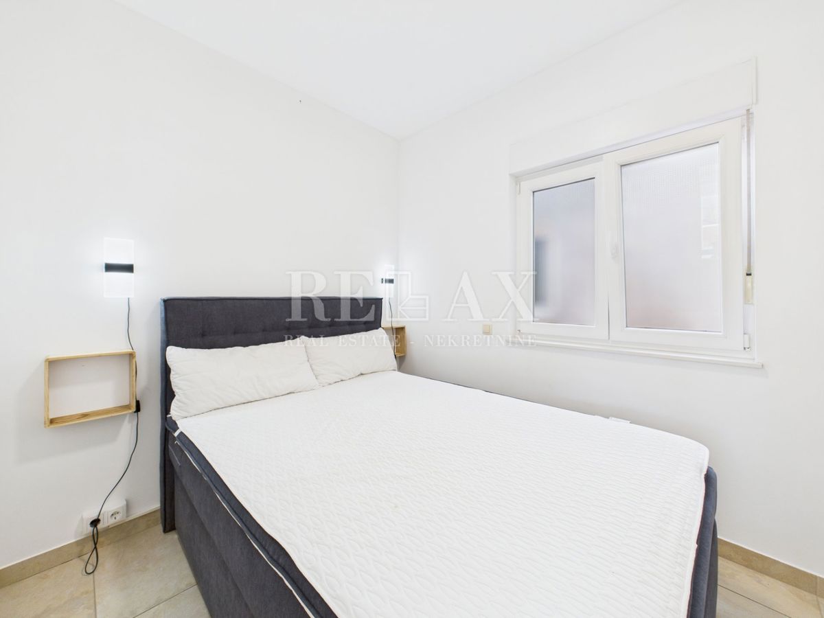 Crikvenica - appartamento in prima fila al mare