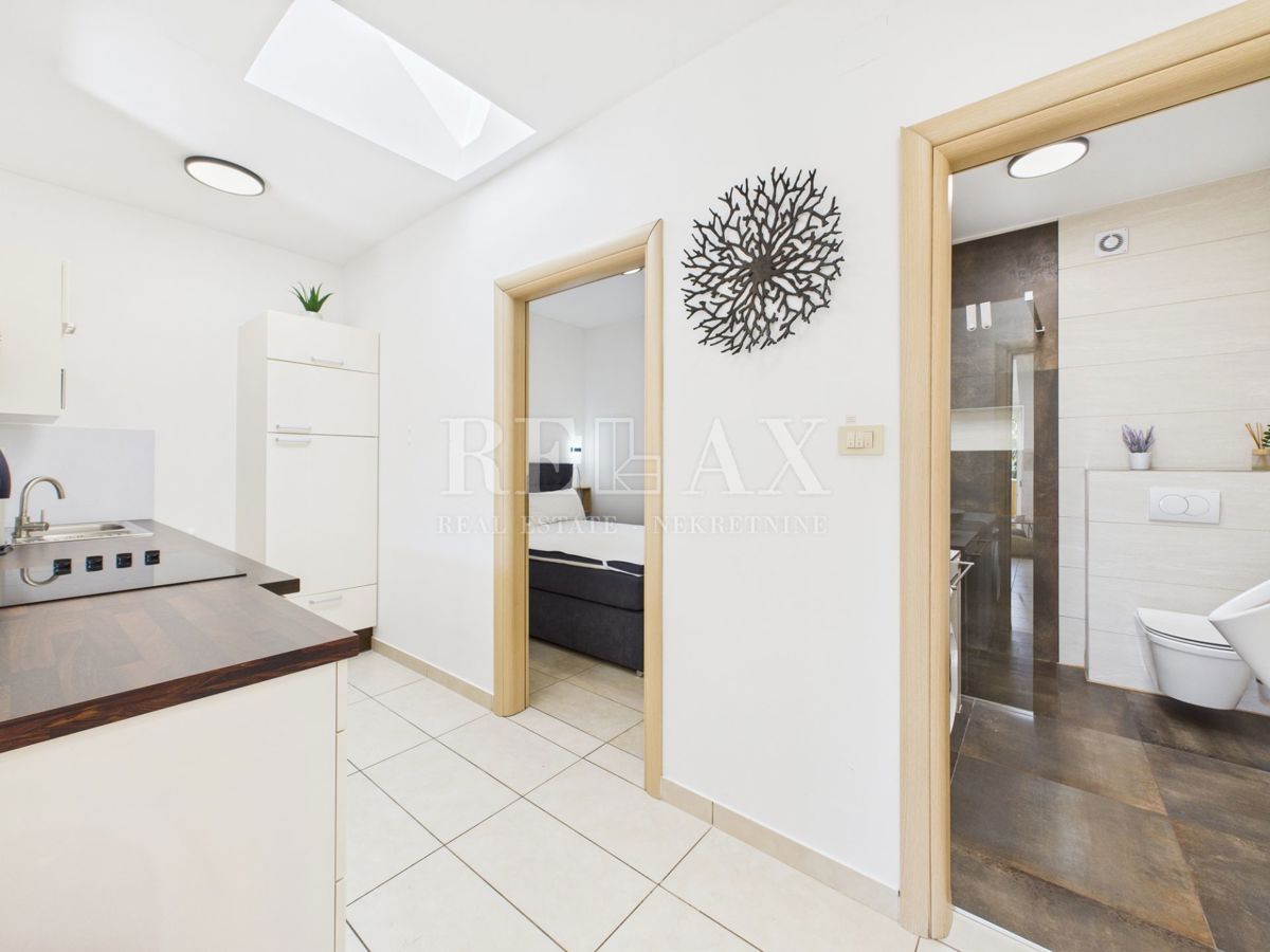 Crikvenica - appartamento in prima fila al mare