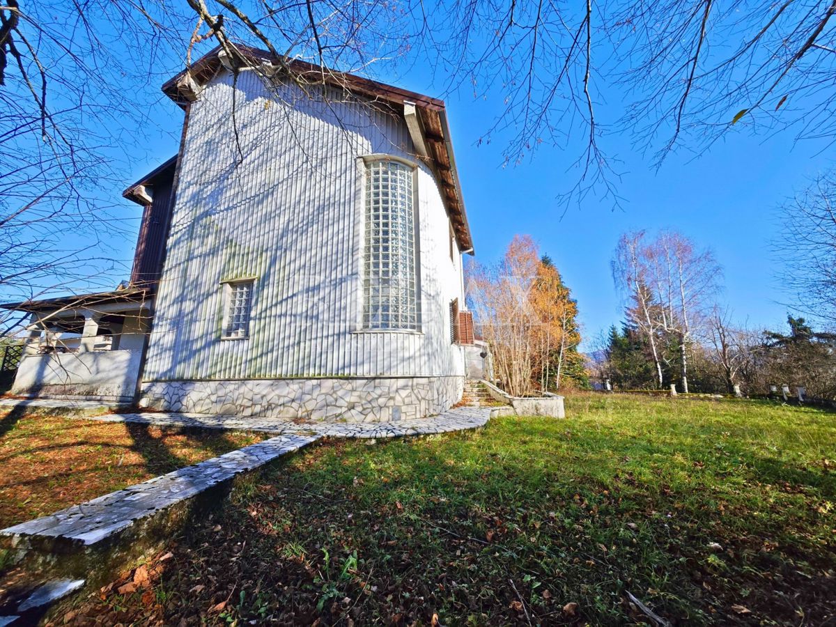 Fužine - casa indipendente con ampio giardino