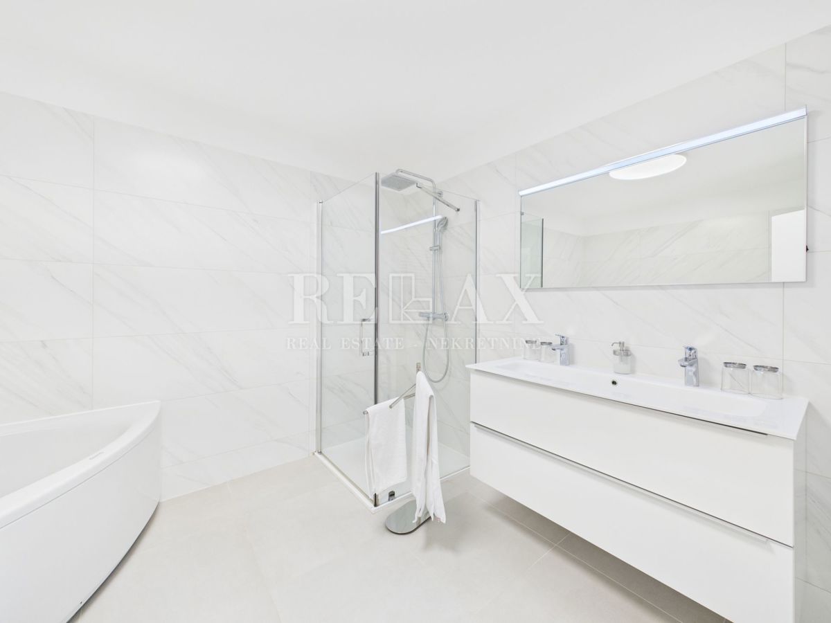 Crikvenica - casa di lusso con piscina