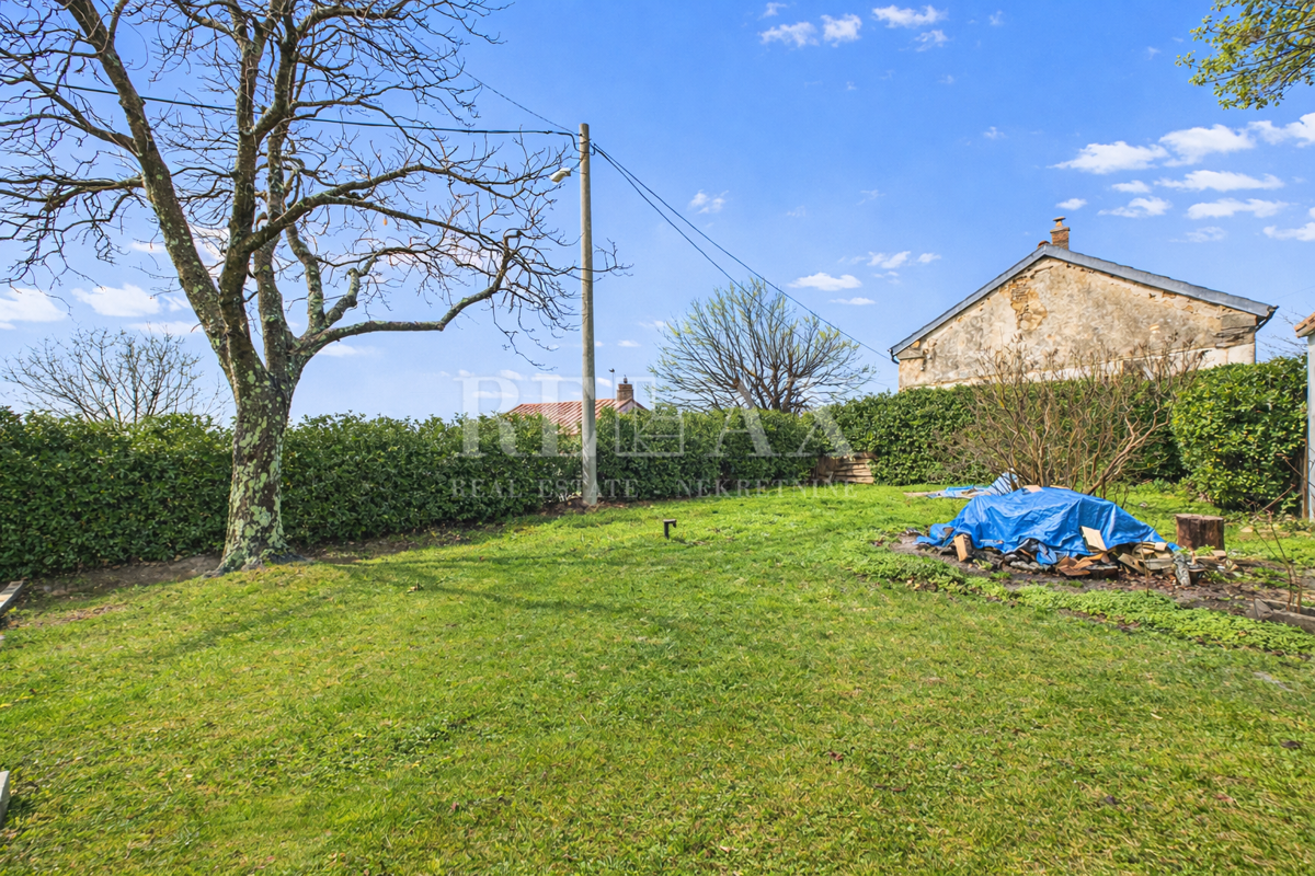 Hreljin - casa indipendente con giardino