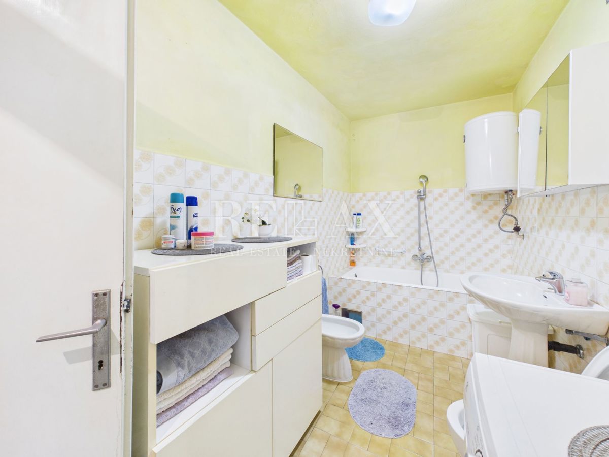 Hreljin - casa indipendente con giardino