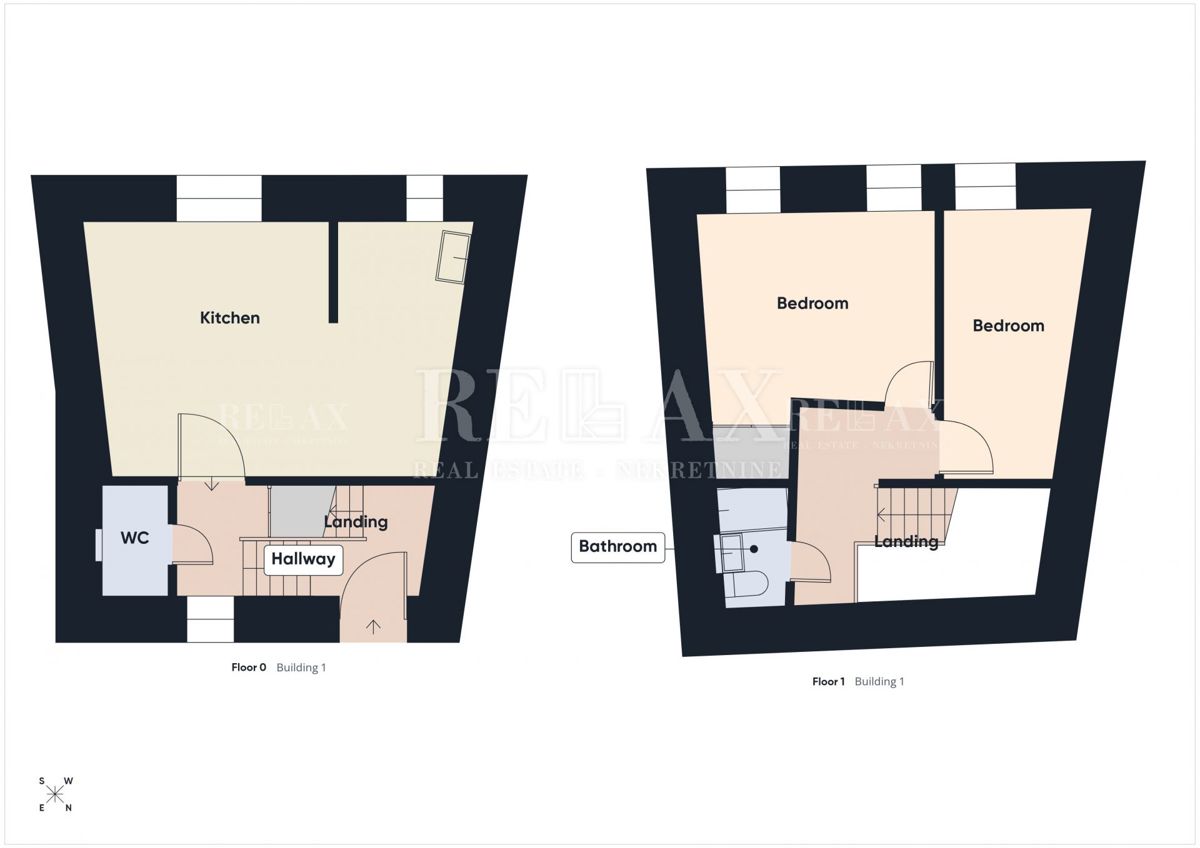 Novi Vinodolski - due case nel centro della città
