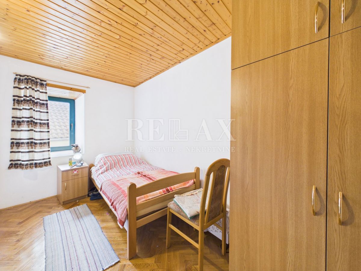 Novi Vinodolski - due case nel centro della città