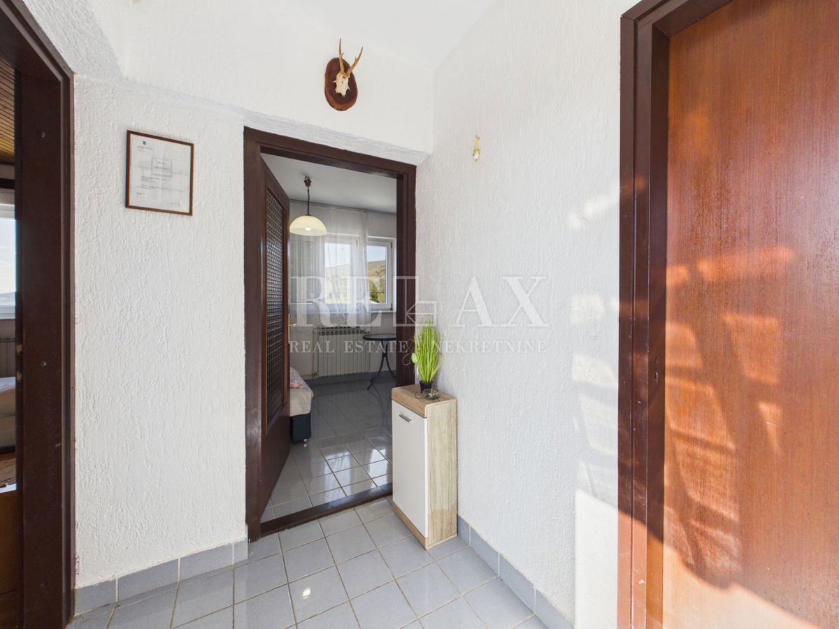 Jadranovo - casa con 5 unità abitative