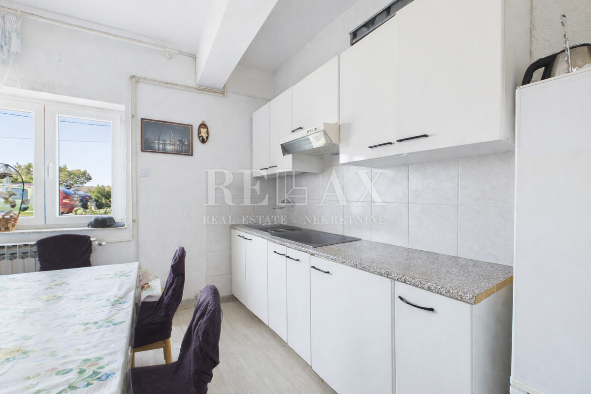 Jadranovo - casa con 5 unità abitative