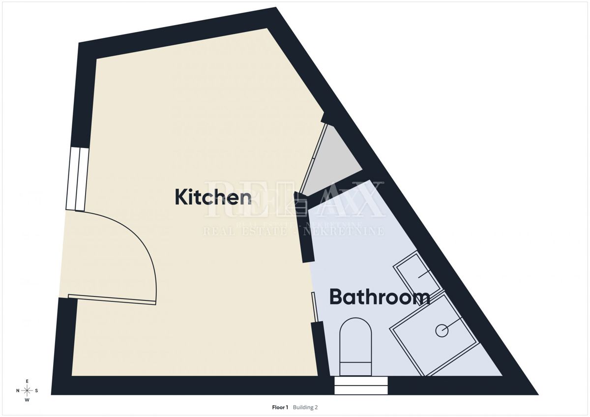 Jadranovo - casa con 5 unità abitative