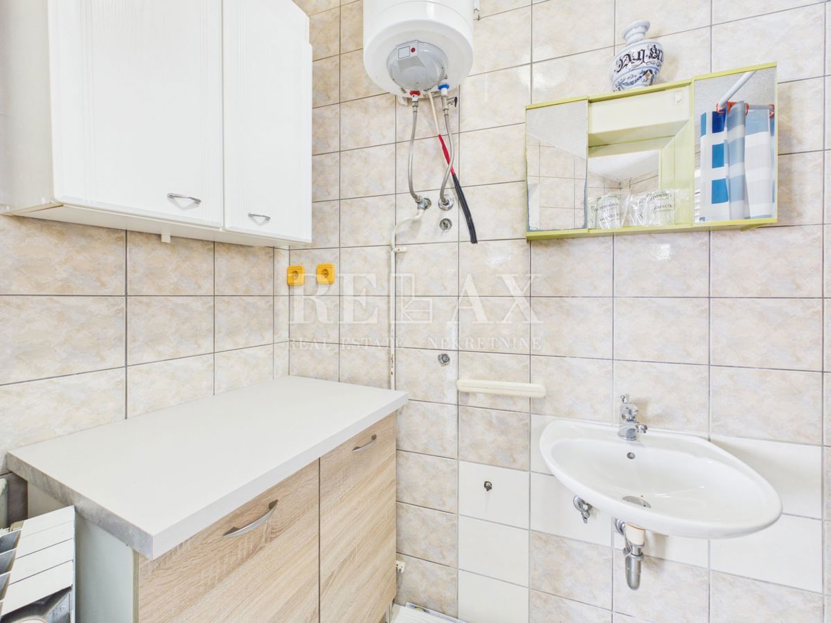 Jadranovo - casa con 5 unità abitative