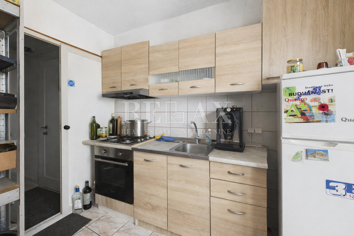 Jadranovo - casa con 5 unità abitative