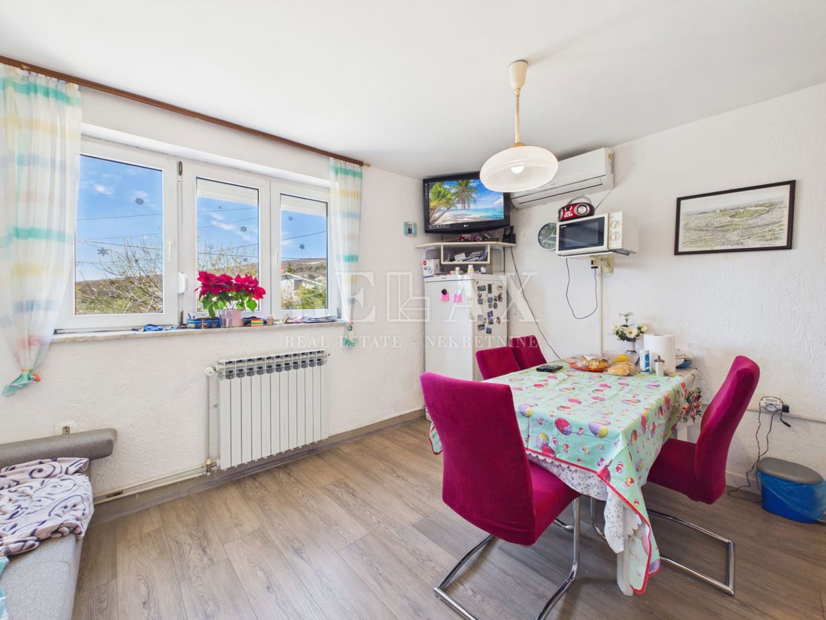 Jadranovo - casa con 5 unità abitative