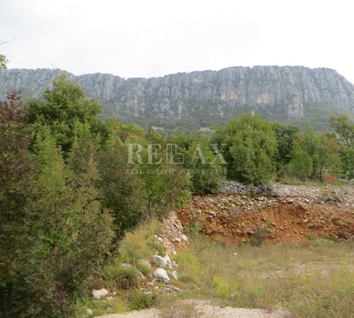 BRIBIR, COMUNE DI VINODOLSKA - terreno edificabile con scavo