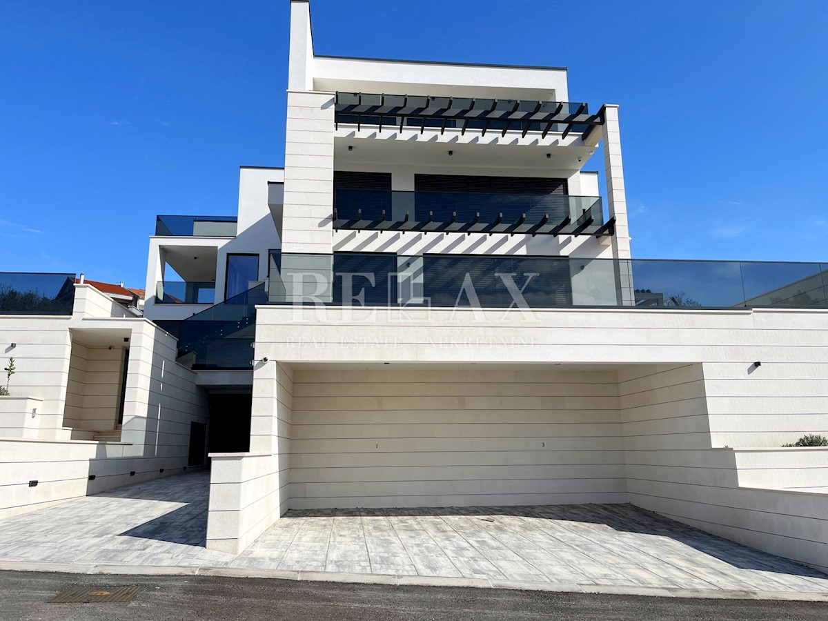 CRIKVENICA - Appartamento esclusivo con piscina privata