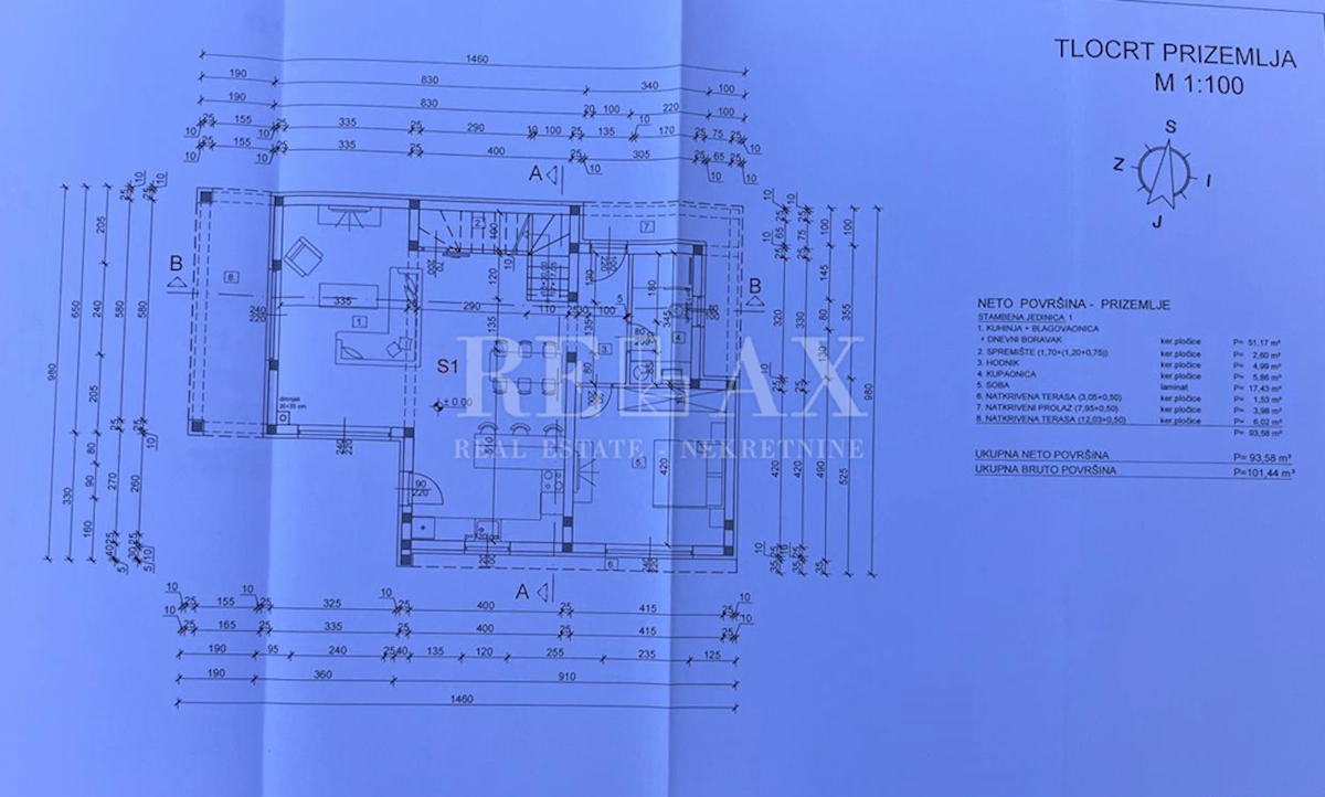 Lotto edificabile con permesso di costruzione per villa urbana