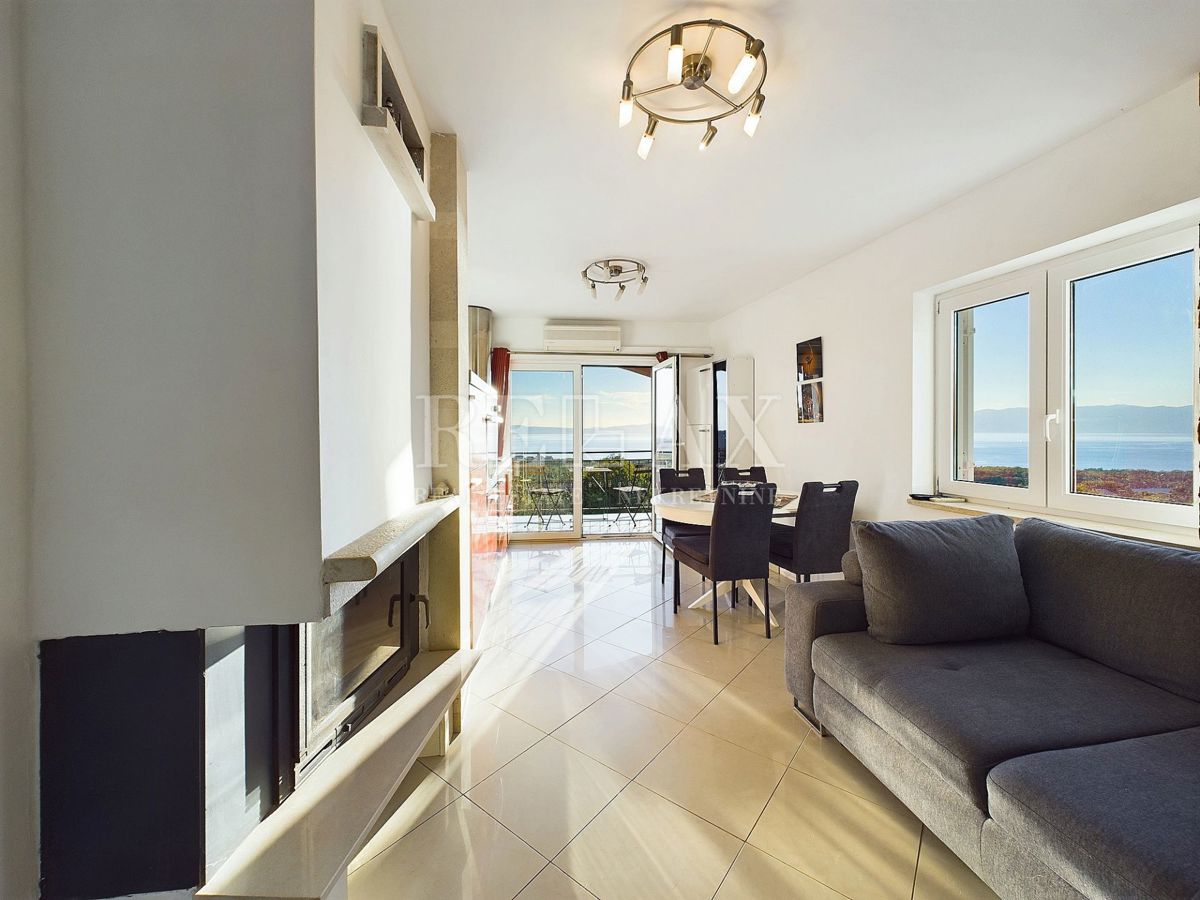 Kraljevica - appartamento su due piani con vista panoramica