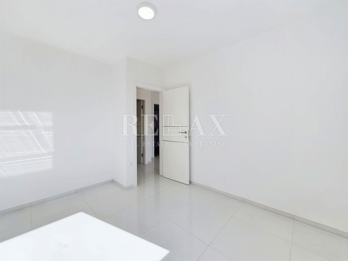 Crikvenica - appartamento a due piani in un nuovo edificio