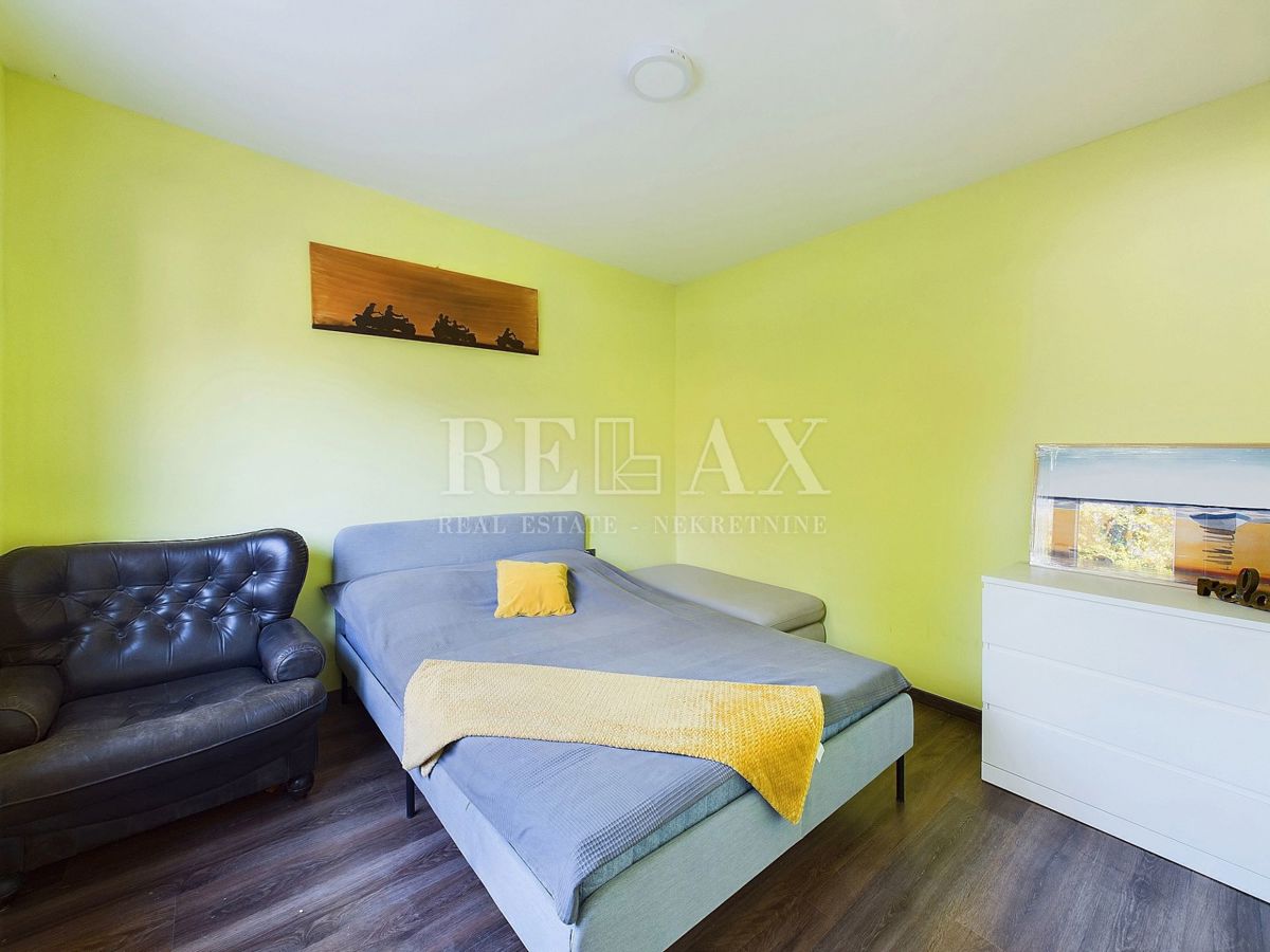 Novi Vinodolski, Bribir - casa spaziosa in una posizione tranquilla