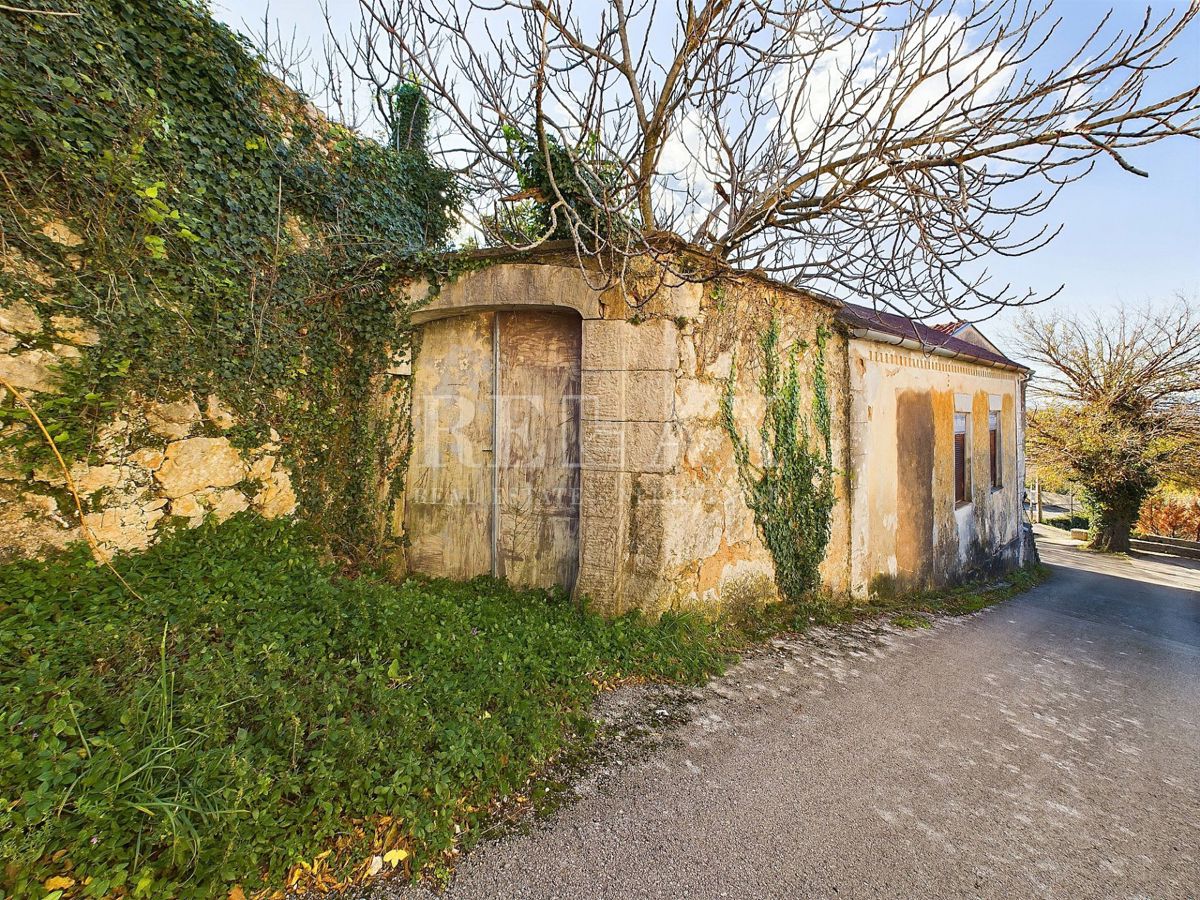 Grižane - casa in pietra da ristrutturare