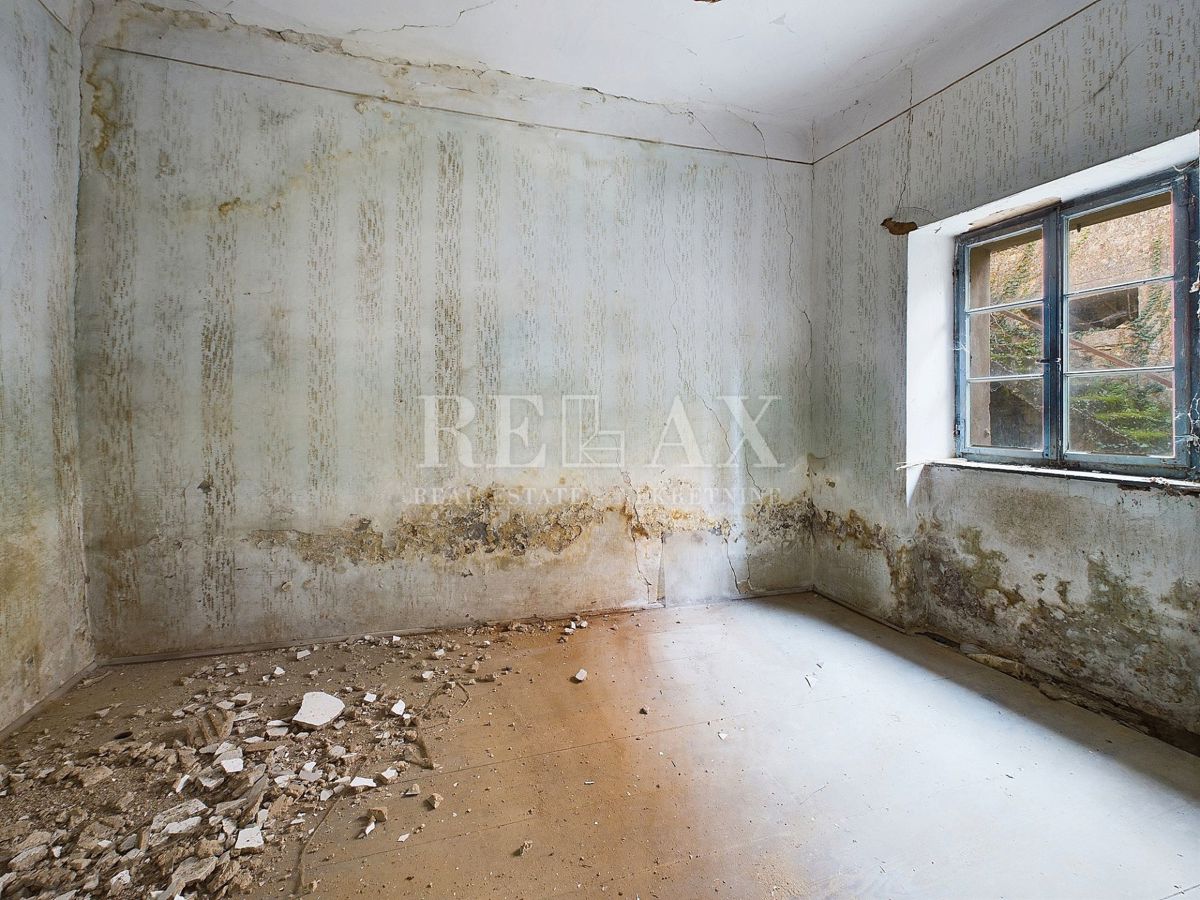 Grižane - casa in pietra da ristrutturare