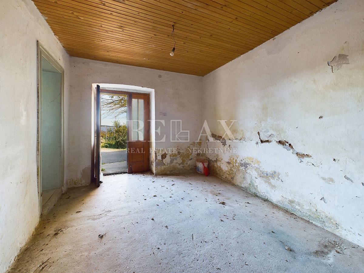 Grižane - casa in pietra da ristrutturare