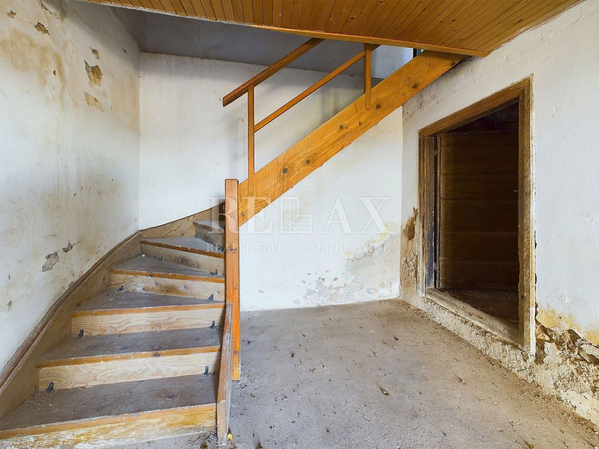 Grižane - casa in pietra da ristrutturare