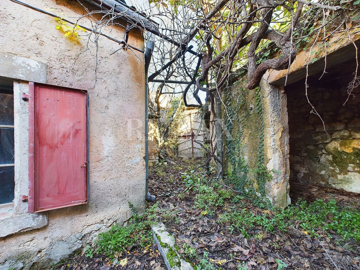 Grižane - casa in pietra da ristrutturare