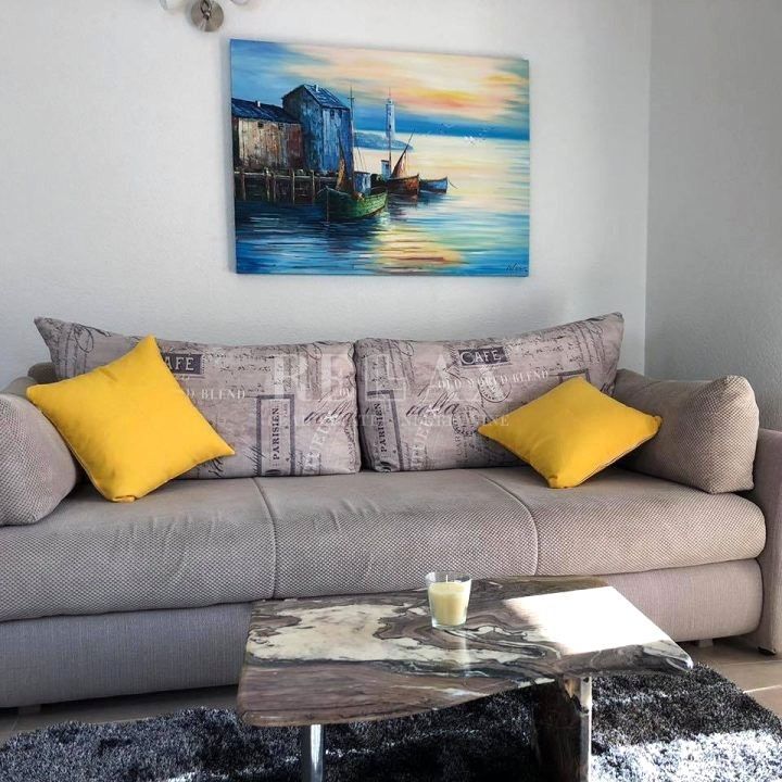 Oprić, Lovran - villa con appartamenti e piscina