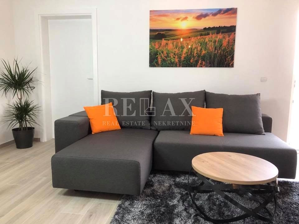 Oprić, Lovran - villa con appartamenti e piscina