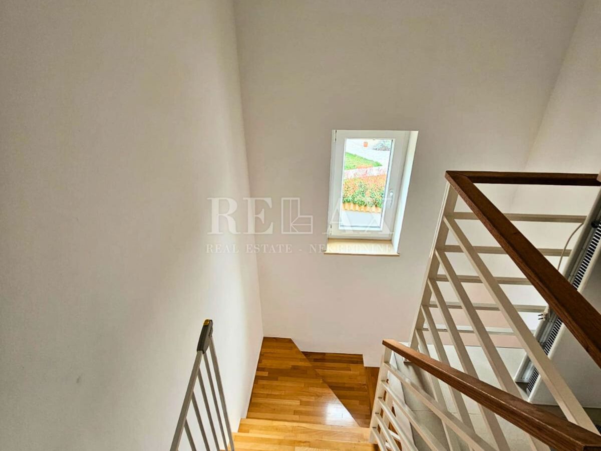 Isola di Krk, Malinska - appartamento duplex