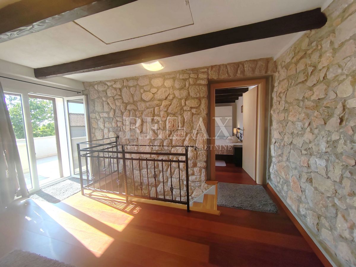 Isola di Krk, Kras – Casa vicino a Malinska