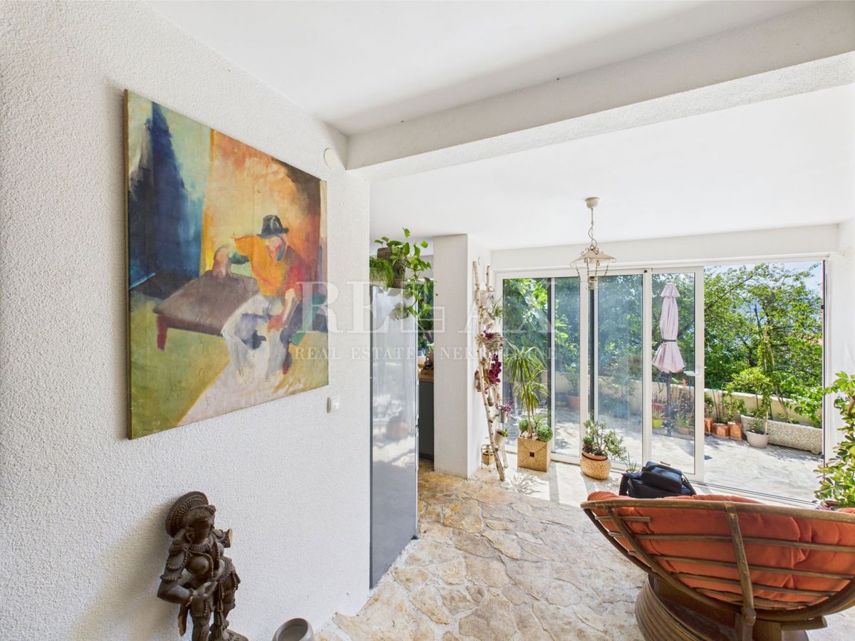 Crikvenica - grazioso appartamento vicino al mare