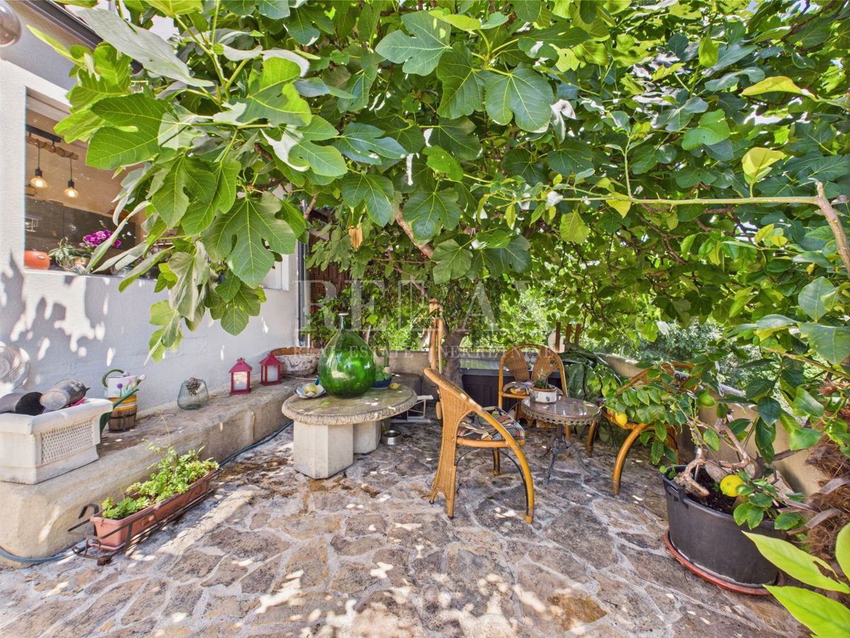 Crikvenica - grazioso appartamento vicino al mare