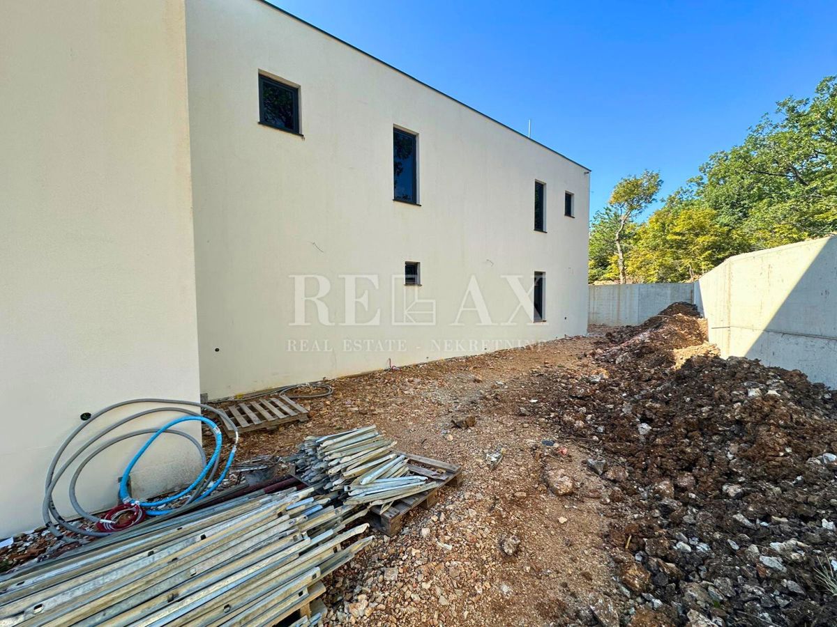 CRIKVENICA - Villa moderna con piscina