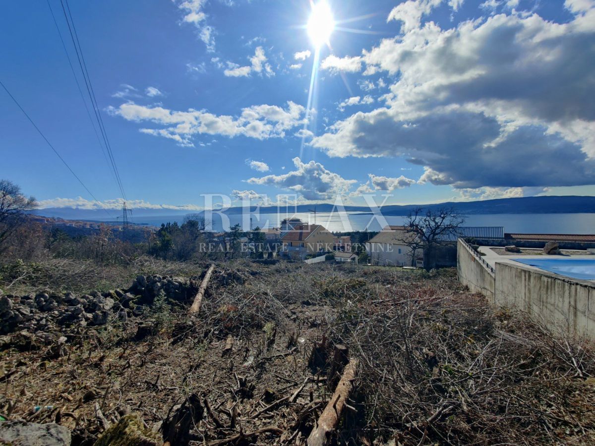 CRIKVENICA - Ampio terreno edificabile con vista panoramica
