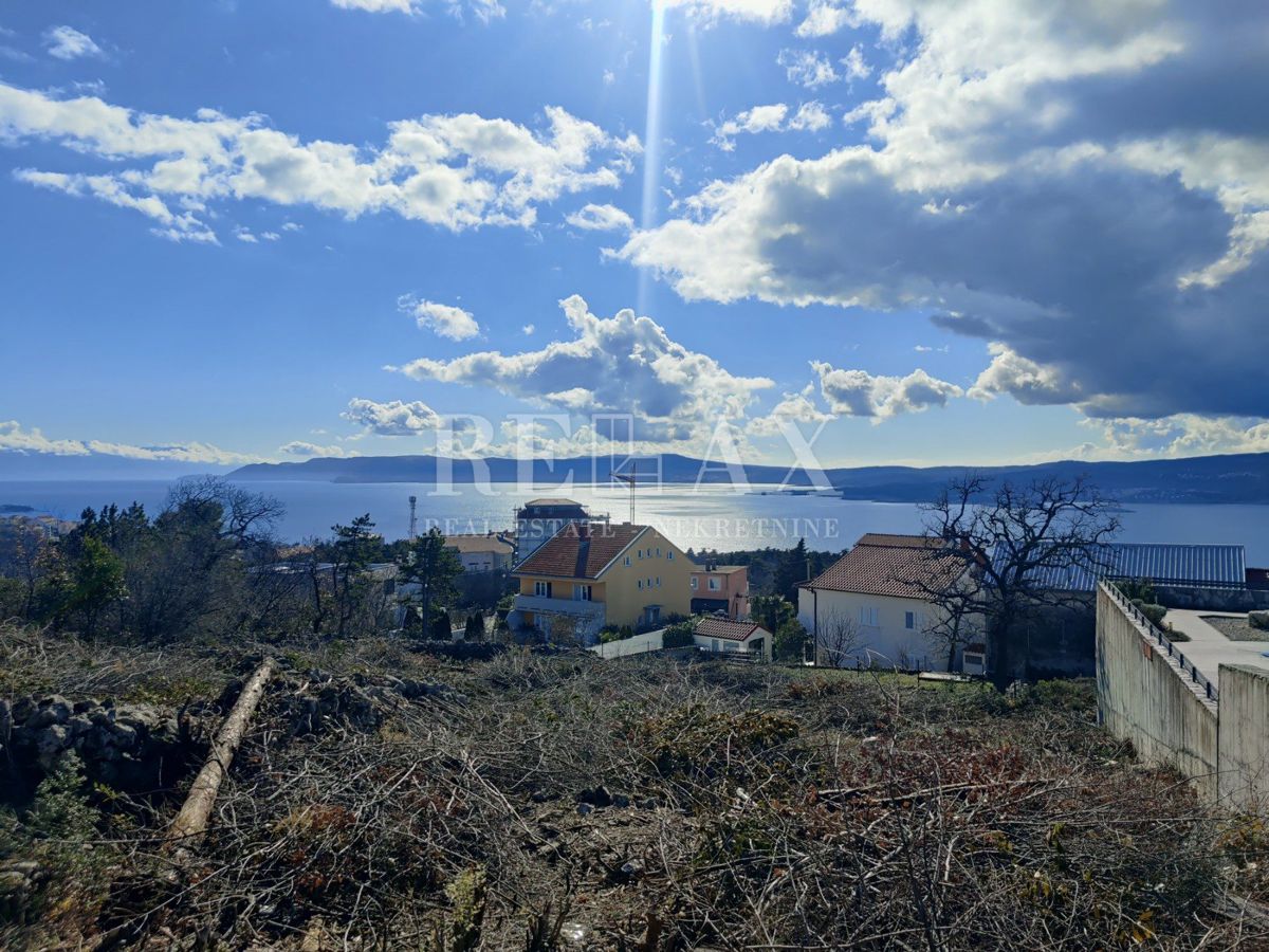 CRIKVENICA - Ampio terreno edificabile con vista panoramica